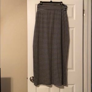 Connection 18.... maxi skirt